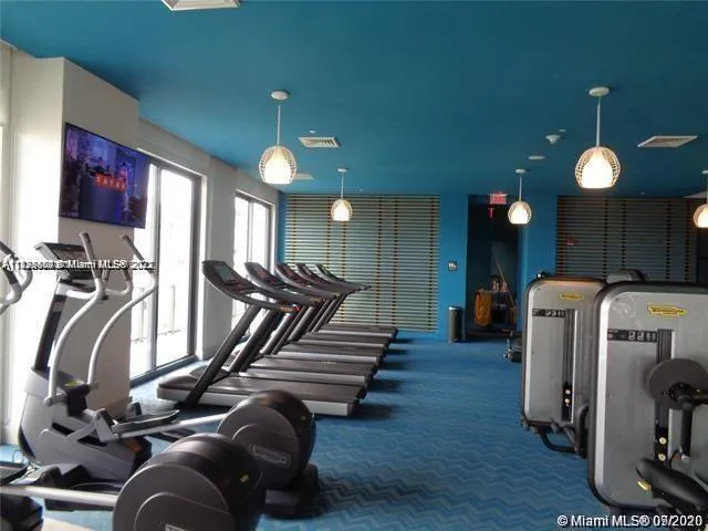 Hyde Midtown #1009 image #12