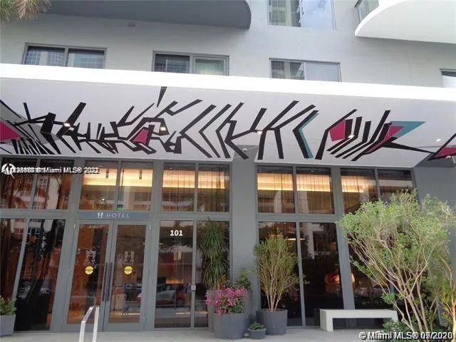 Hyde Midtown #1009 image #25