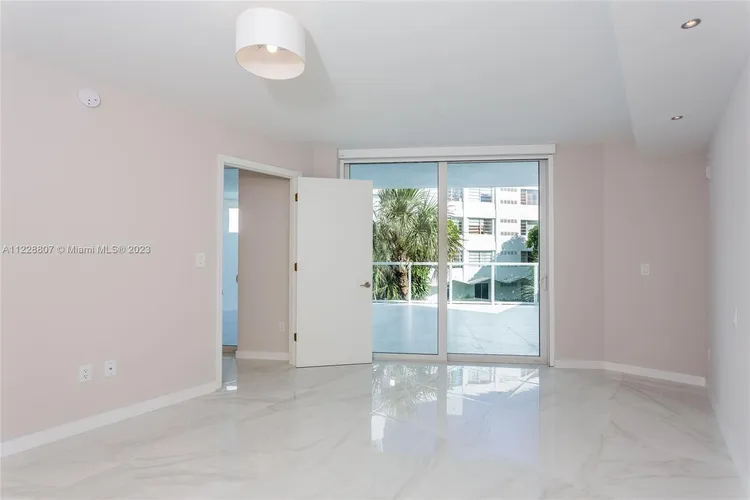 O'Residences #L-302 image #14