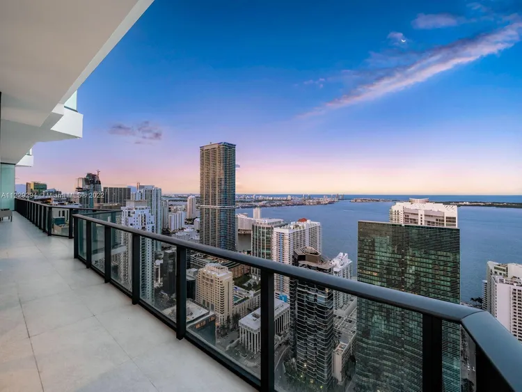 Dua Miami (SLS Hotel and Residences) #UPH3 image #12