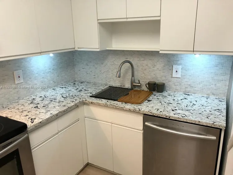 Seacoast 5700 #6C image #11