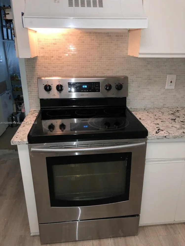 Seacoast 5700 #6C image #12