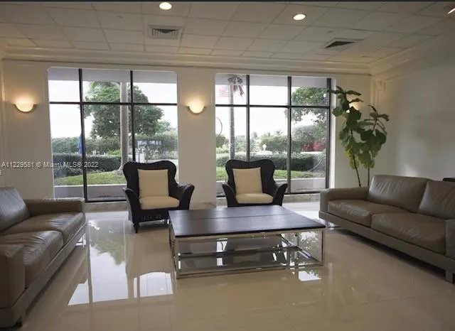 Seacoast 5700 #6C image #6