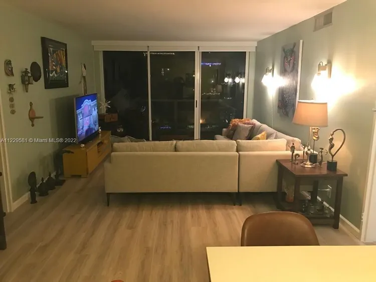 Seacoast 5700 #6C image #9