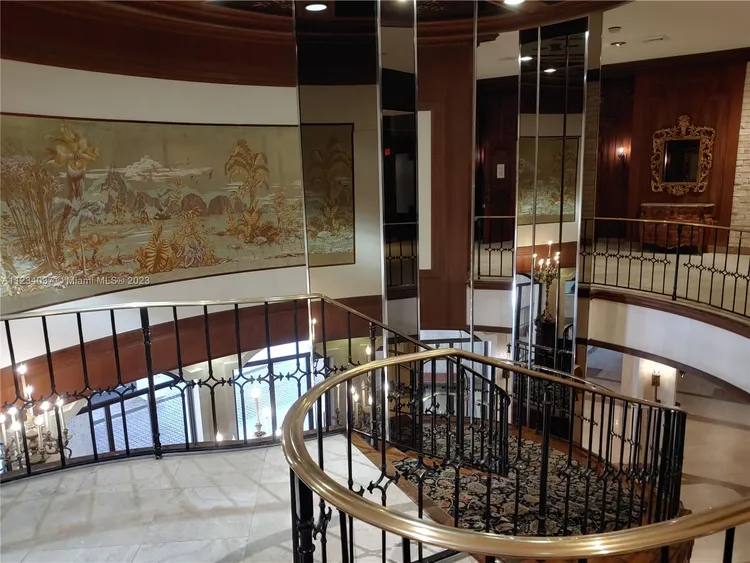 Maison Grande #1633 image #11