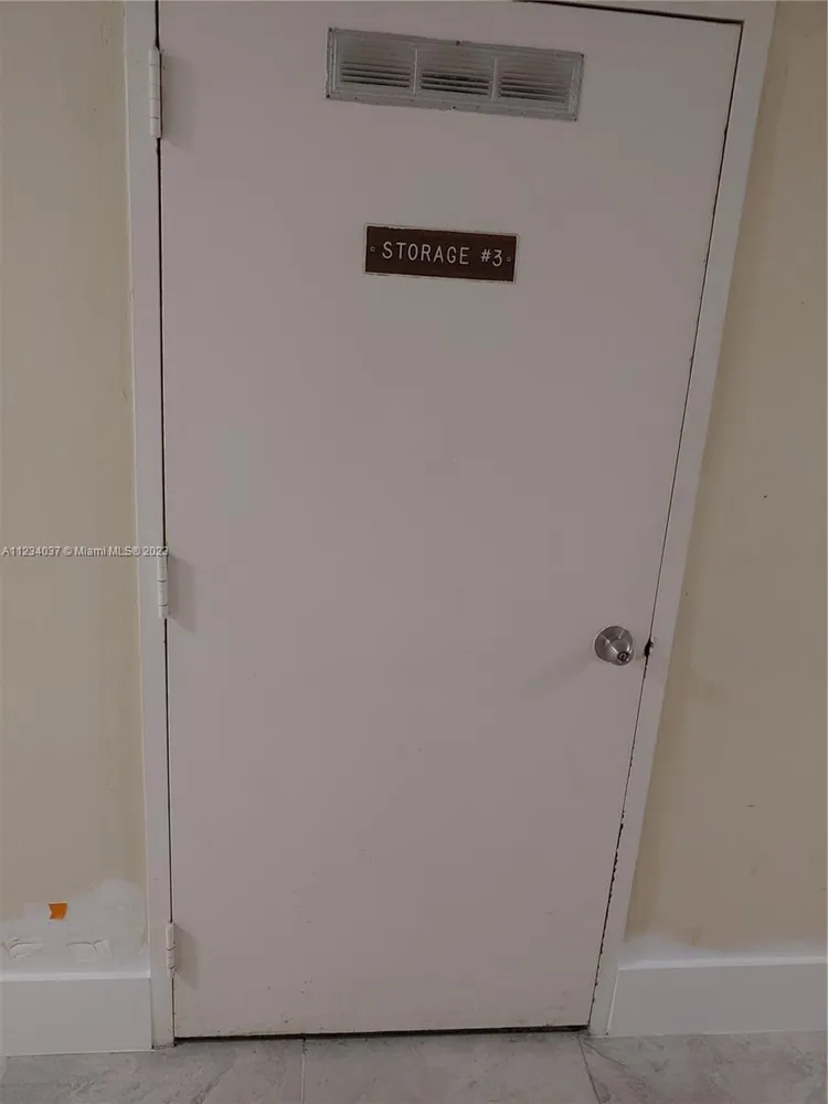 Maison Grande #1633 image #40