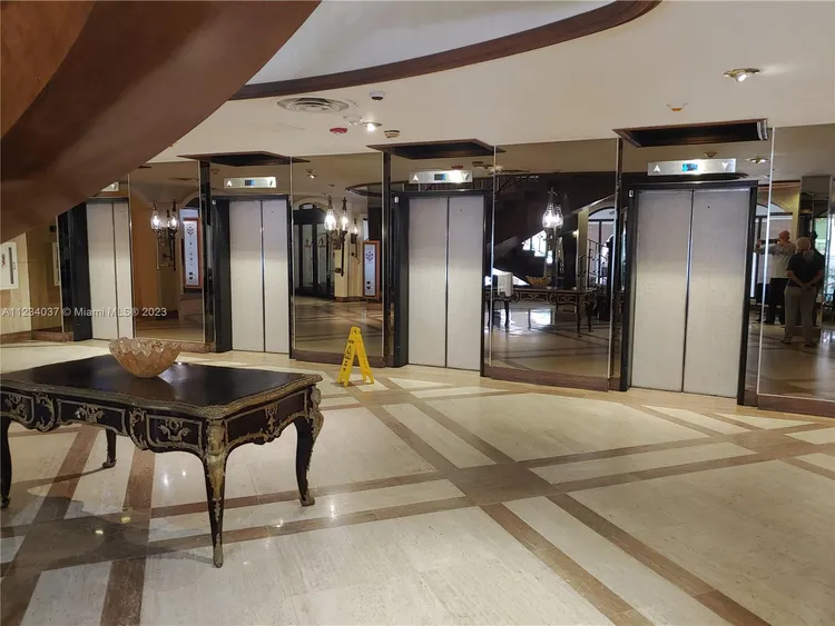 Maison Grande #1633 image #7