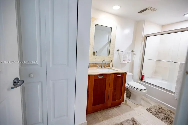 Solaris at Brickell #1707 image #14