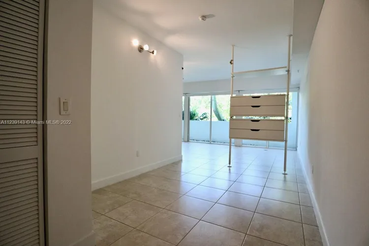 Lofts in the Grove #204 image #14