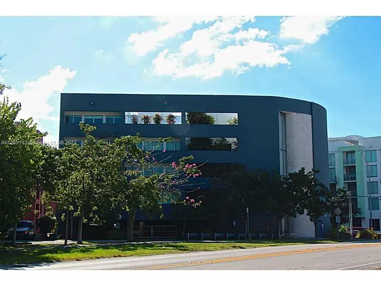 Lofts in the Grove #204 image #15