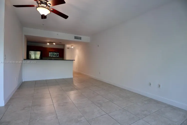 Lofts in the Grove #204 image #8