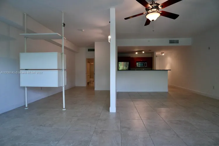 Lofts in the Grove #204 image #9