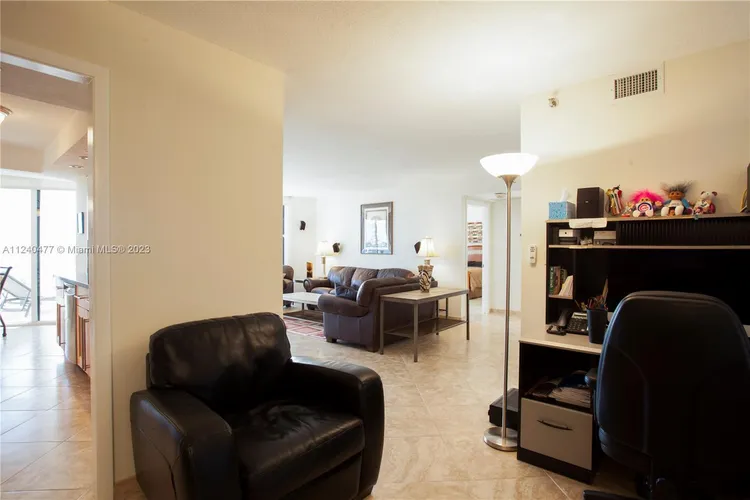 Towers of Quayside Condo #2 #1608 image #11