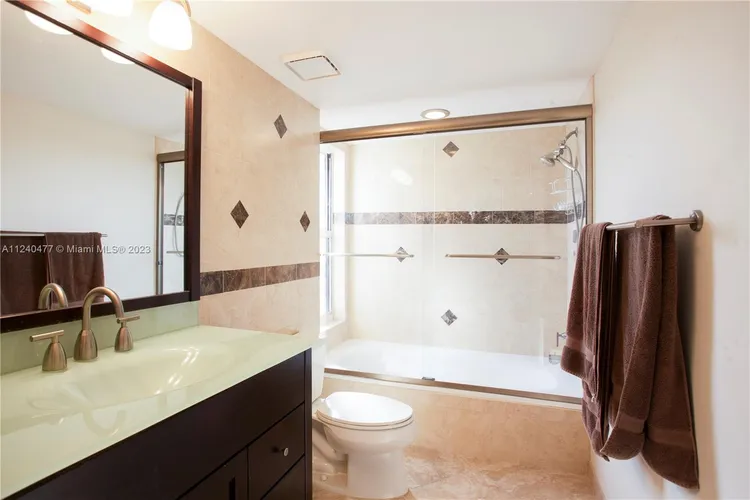 Towers of Quayside Condo #2 #1608 image #13