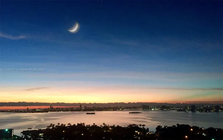 Towers of Quayside Condo #2 #1608 image #35