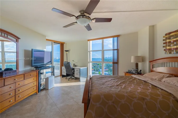 Towers of Quayside Condo #2 #1608 image #7