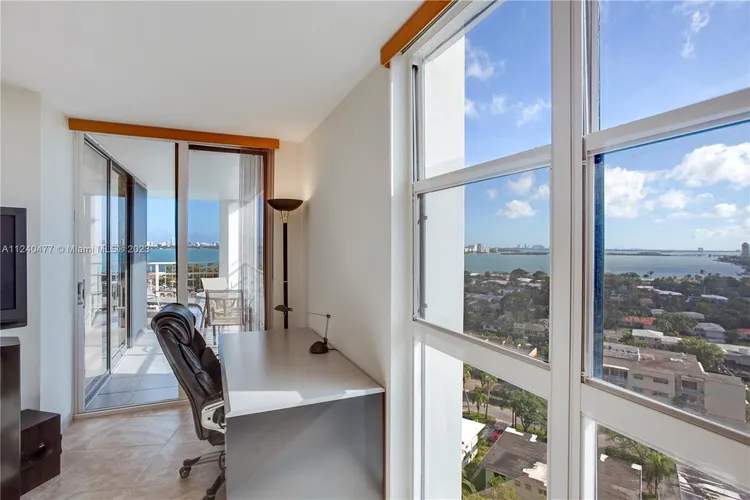 Towers of Quayside Condo #2 #1608 image #9