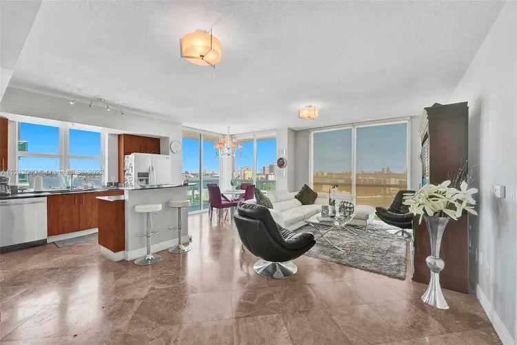 360 Condo #1112 image #10