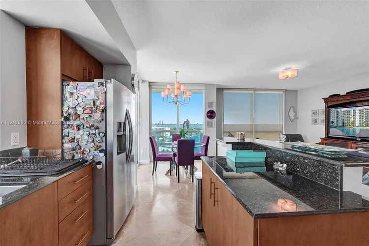 360 Condo #1112 image #14