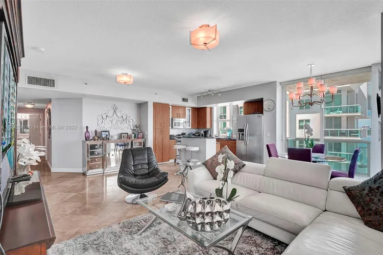 360 Condo #1112 image #15