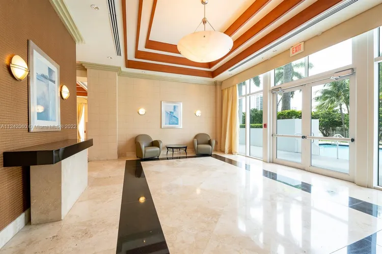 360 Condo #1112 image #61