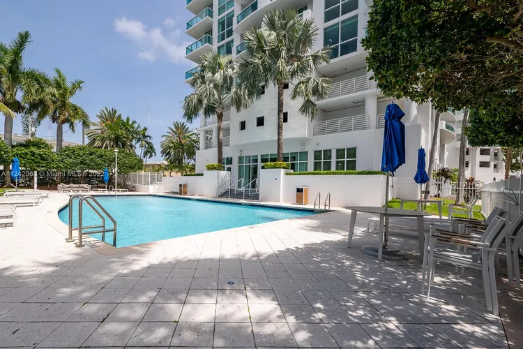 360 Condo #1112 image #71