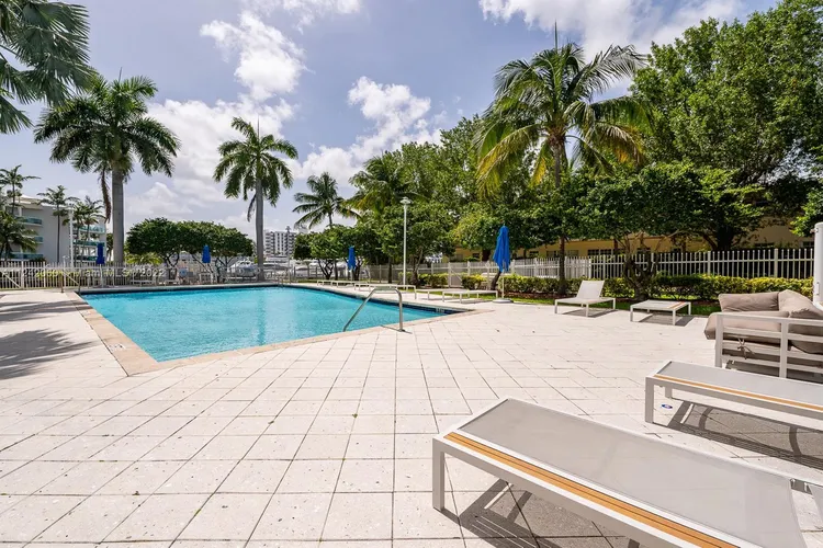 360 Condo #1112 image #73