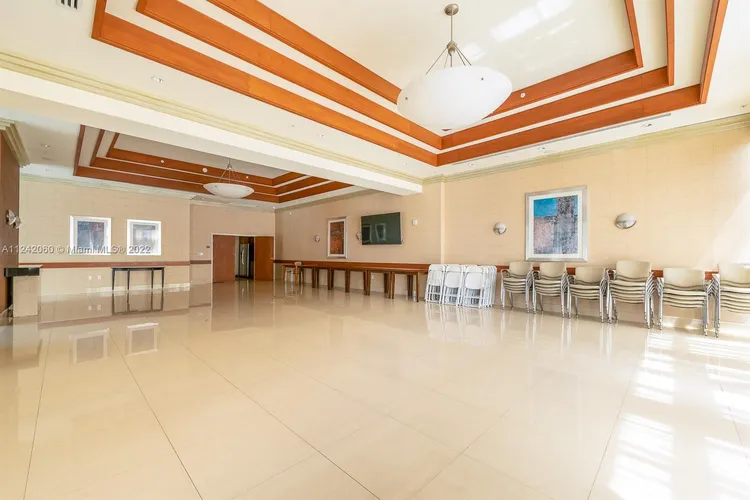 360 Condo #1112 image #83