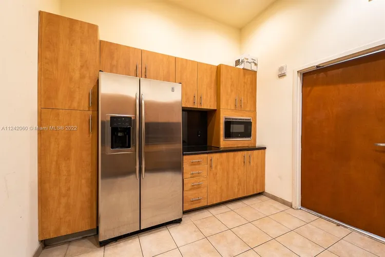 360 Condo #1112 image #86