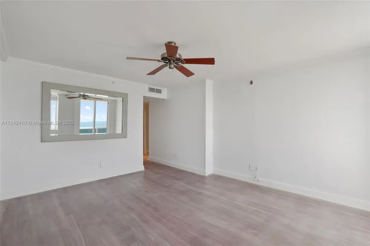 Green Diamond #3503 image #20