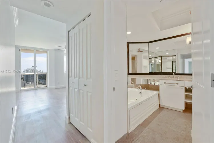 Green Diamond #3503 image #23