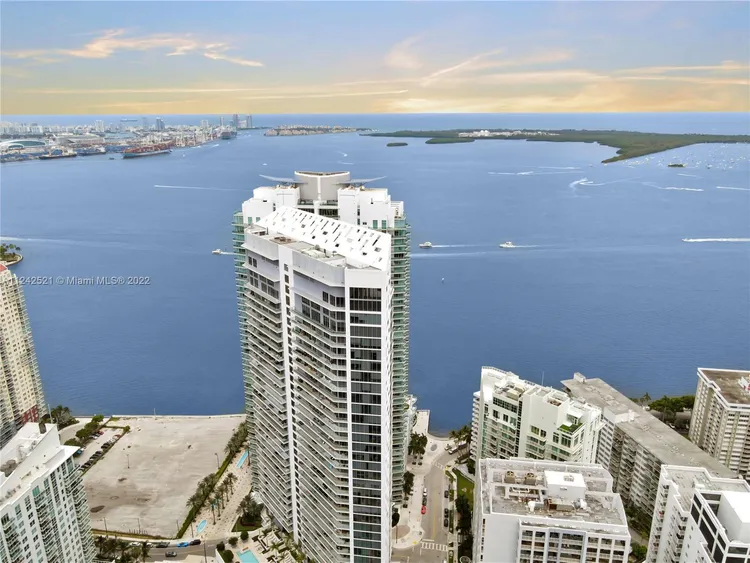 Brickell House #1608 image #21