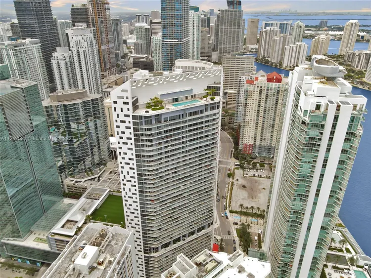 Brickell House #1608 image #24