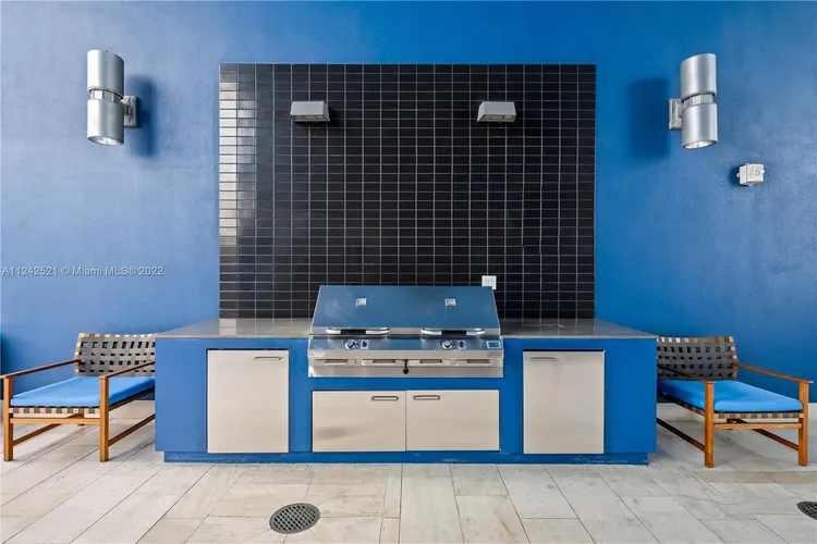 Brickell House #1608 image #46