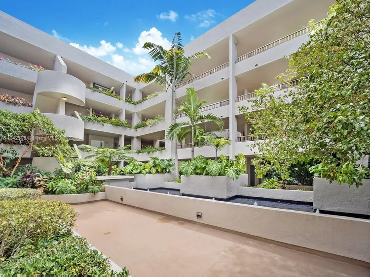 Key Colony IV Botanica #431 image #13