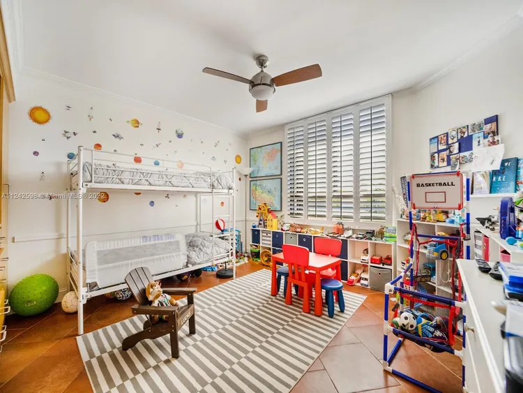 Key Colony IV Botanica #431 image #9