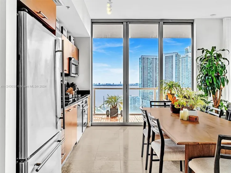 Midtown 2 #H2509 image #18