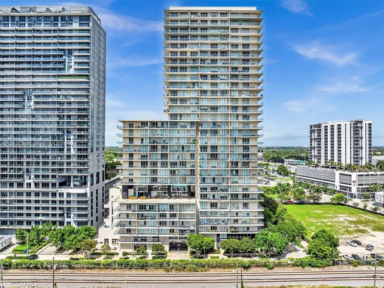 Midtown 2 #H2509 image #60