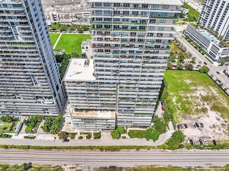 Midtown 2 #H2509 image #61