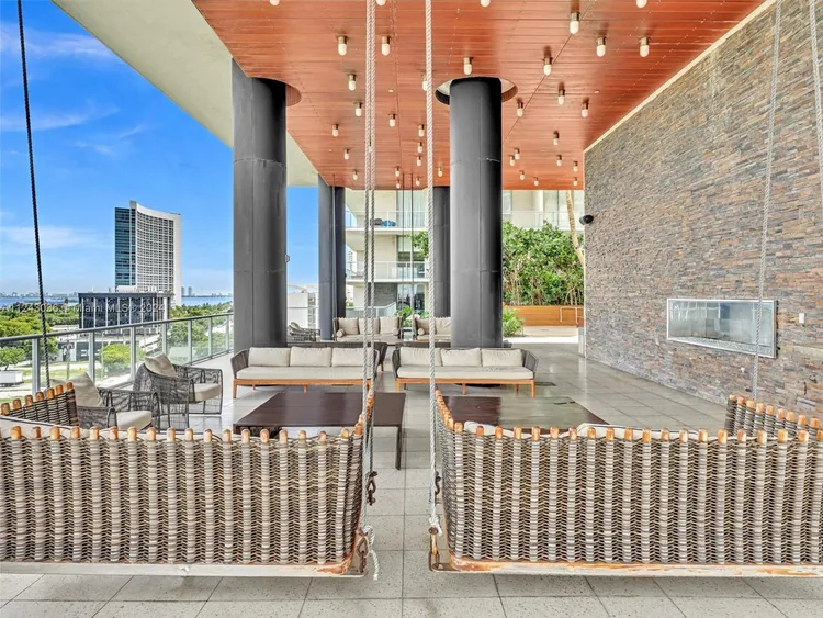 Midtown 2 #H2509 image #75