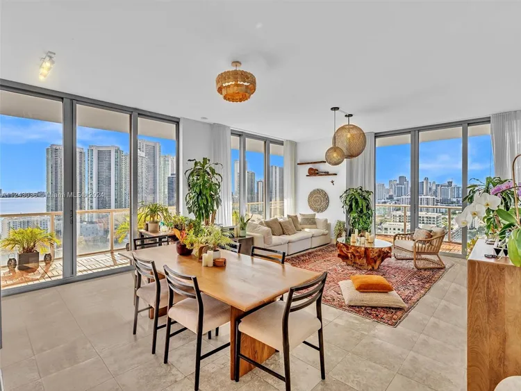 Midtown 2 #H2509 image #9