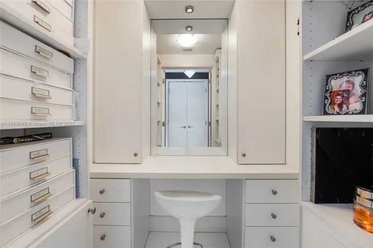 Carillon Condo North Tower #1108 image #15