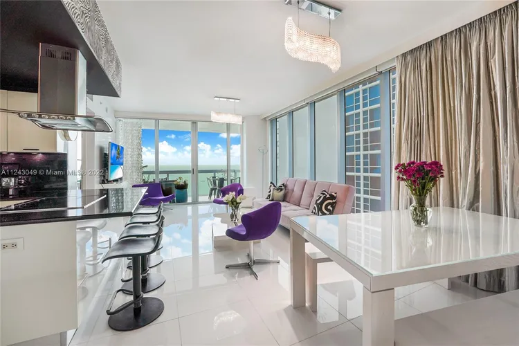 Carillon Condo North Tower #1108 image #6