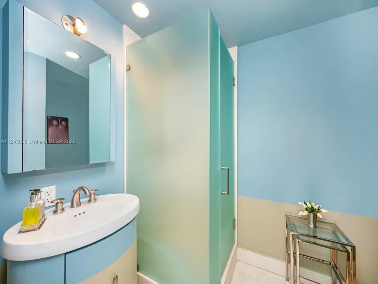 Bath Club #601 image #12