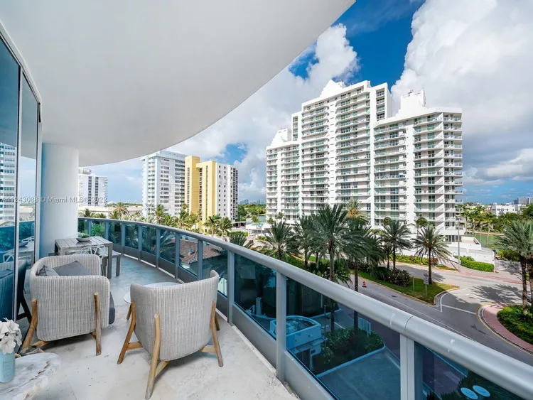 Bath Club #601 image #14