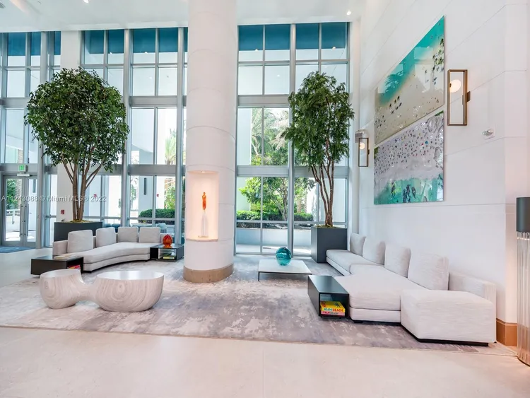 Bath Club #601 image #17