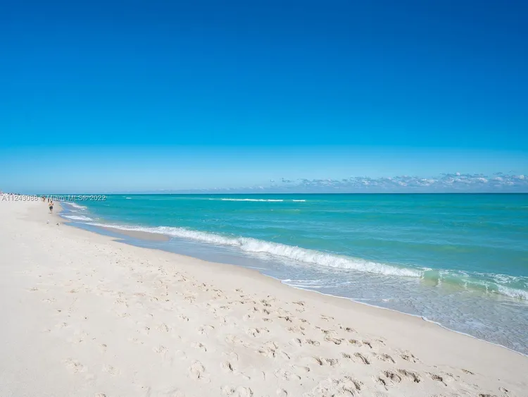 Bath Club #601 image #26