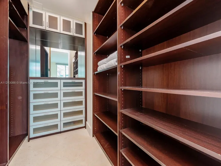 Bath Club #601 image #6