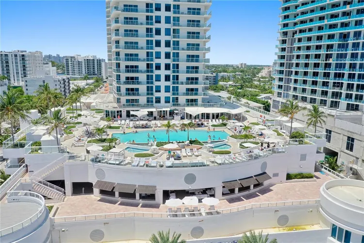 Hilton Q Club #2409 image #17