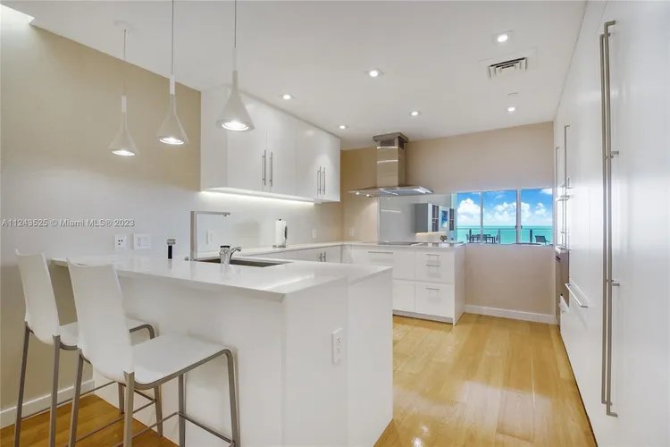 Oceana Key Biscayne #506S image #7